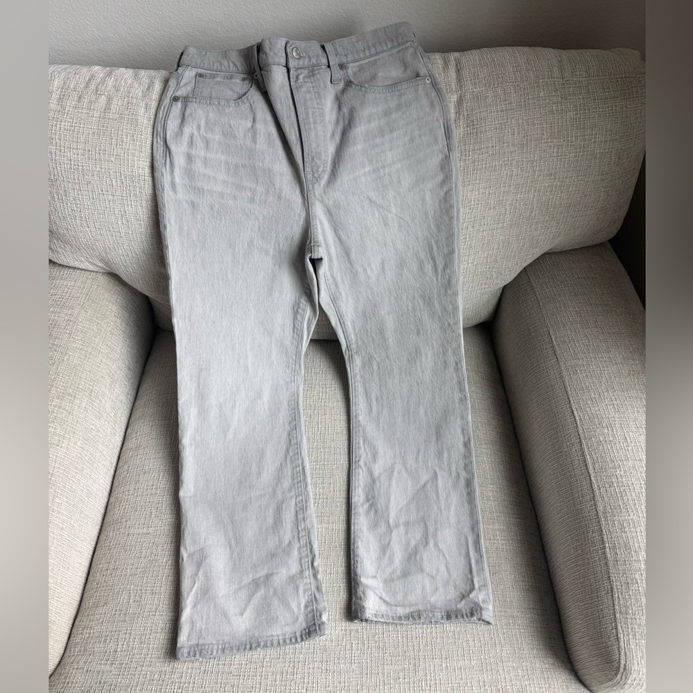 Boot cut jeans